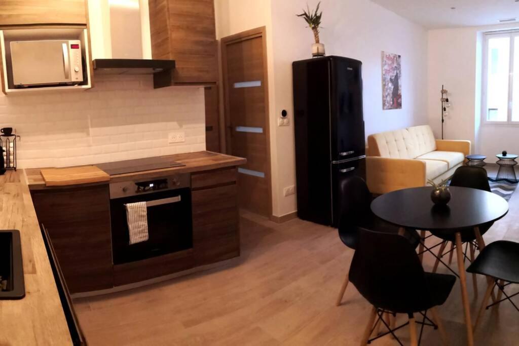Апартаменты 60M² Avec Vue Sur Le Vieux Port... Марсель Экстерьер фото